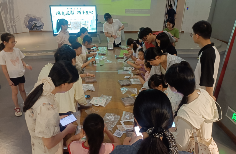 <strong>【怀博小学堂】| “珠光溢彩 巧手匠心”</strong>